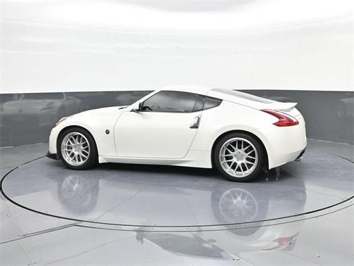 2018 Nissan 370Z Touring