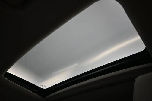 Platinum White Pearl 2027 Honda HR-V EX-L