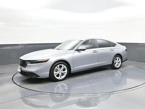 2025 Honda Accord LX 1.5T