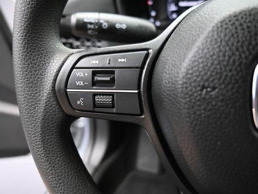 2025 Honda Accord LX 1.5T