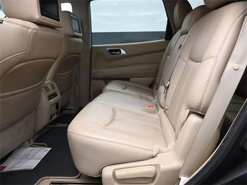 2015 Nissan Pathfinder Platinum