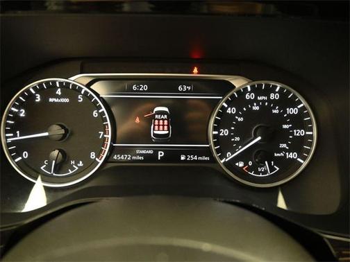 2024 Nissan Pathfinder SL FWD