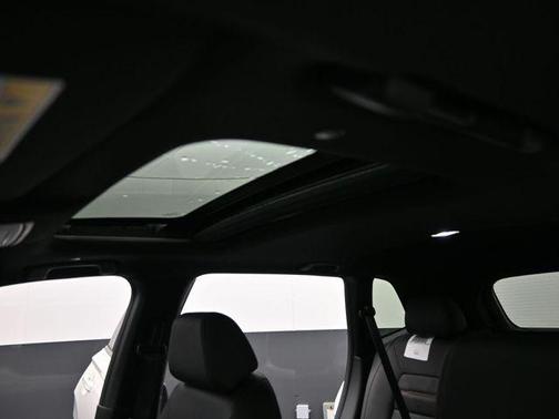 Platinum White Pearl 2026 Honda CR-V Hybrid Sport-L FWD