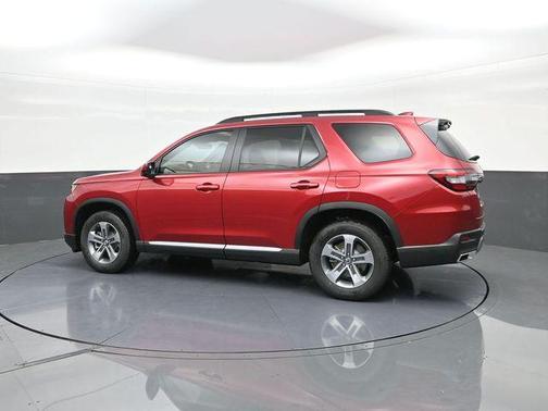 Radiant Red Metallic II 2026 Honda Pilot EX-L