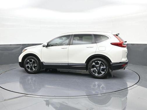 White Diamond Pearl 2018 Honda CR-V Touring