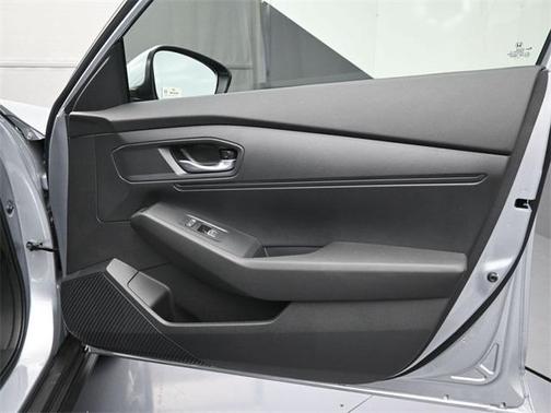 2025 Honda Accord LX 1.5T