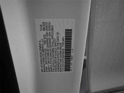 2025 Honda Pilot Touring 8-Passenger