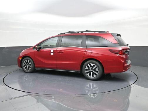 Deep Scarlet Pearl 2026 Honda Odyssey EX-L