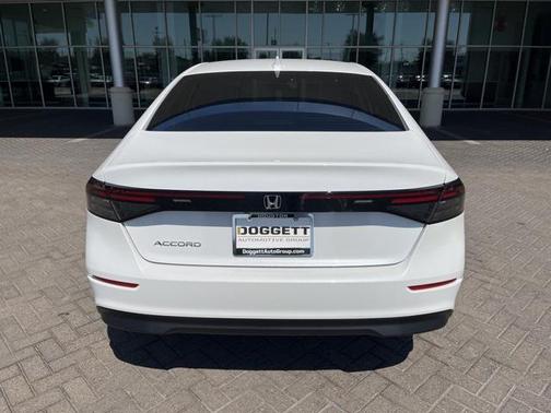 2025 Honda Accord LX 1.5T