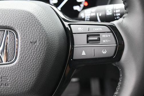 Platinum White Pearl 2027 Honda HR-V EX-L