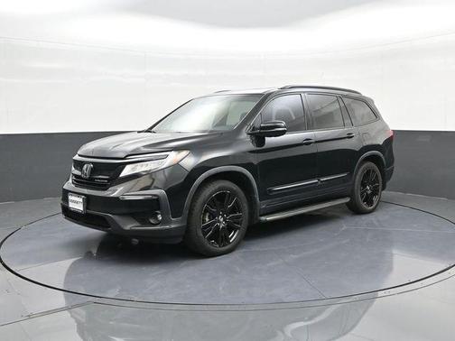 Crystal Black Pearl 2020 Honda Pilot AWD Black Edition
