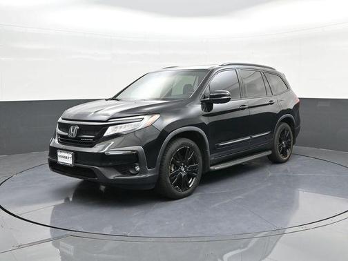Crystal Black Pearl 2020 Honda Pilot AWD Black Edition