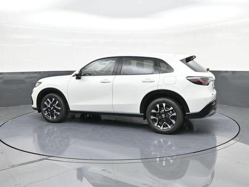 Platinum White Pearl 2027 Honda HR-V EX-L