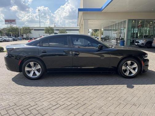 2015 Dodge Charger SXT