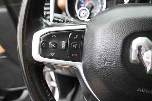 Bright White Clearcoat 2020 RAM 1500 Big Horn/Lone Star