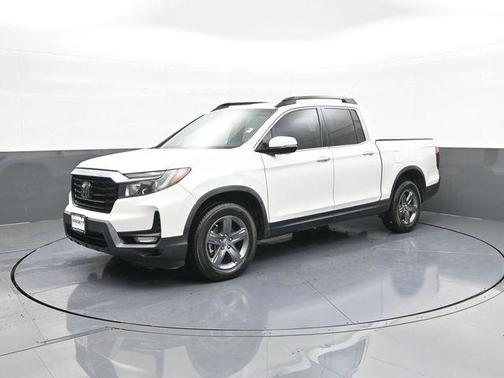 Platinum White Pearl 2022 Honda Ridgeline RTL-E