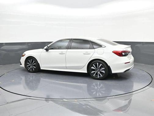 Platinum White Pearl 2024 Honda Civic EX