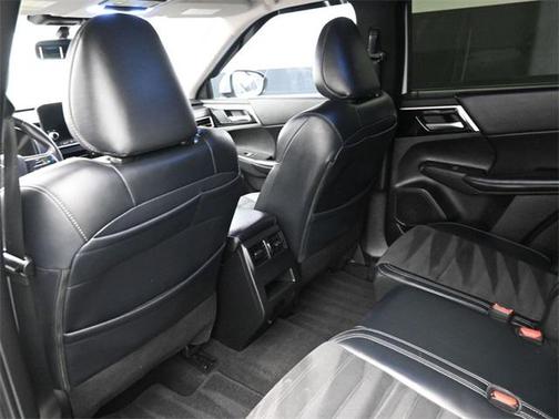 2024 Mitsubishi Outlander SE 2.5 2WD