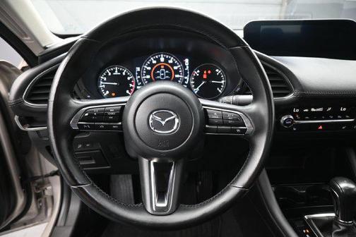 Platinum Quartz Metallic 2025 Mazda Mazda3 FWD w/Preferred Package