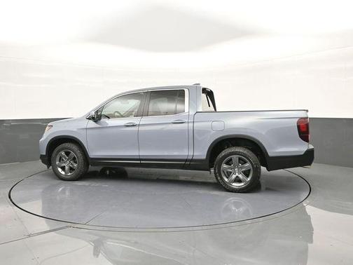 Gray 2023 Honda Ridgeline RTL