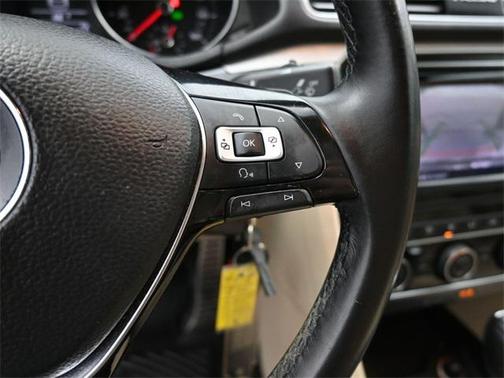 2018 Volkswagen Passat 2.0T S