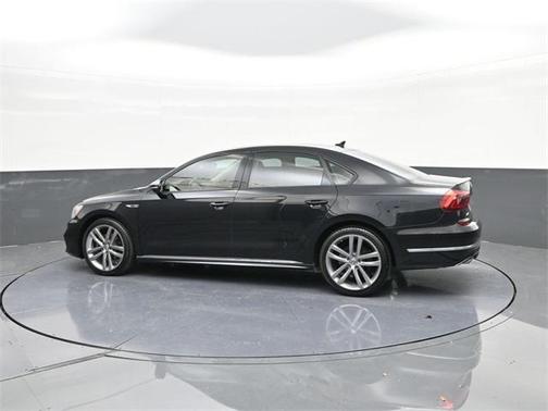 2018 Volkswagen Passat 2.0T S