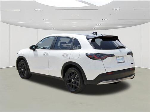 2025 Honda HR-V 2WD Sport