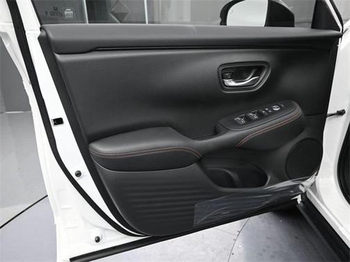 2026 Honda HR-V 2WD Sport