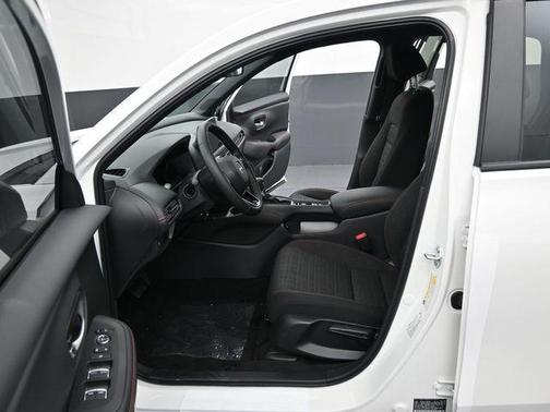 2026 Honda HR-V 2WD Sport