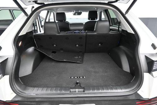 Atlas White 2023 Hyundai IONIQ 5 SEL