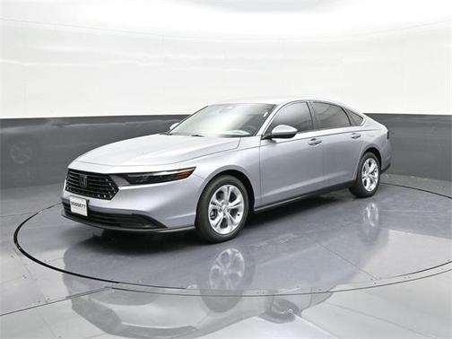 2025 Honda Accord LX 1.5T