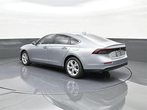 2025 Honda Accord LX 1.5T