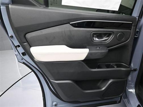 2026 Honda Passport AWD RTL