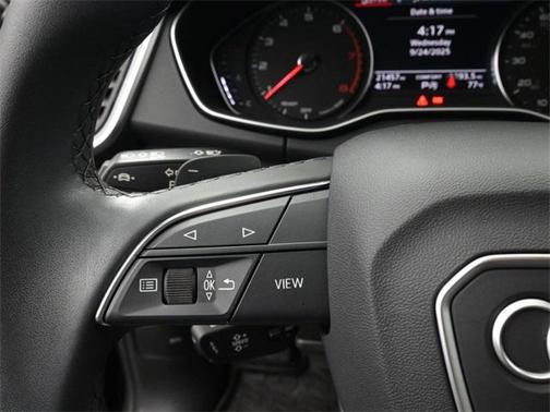 2024 Audi Q5 40 Premium