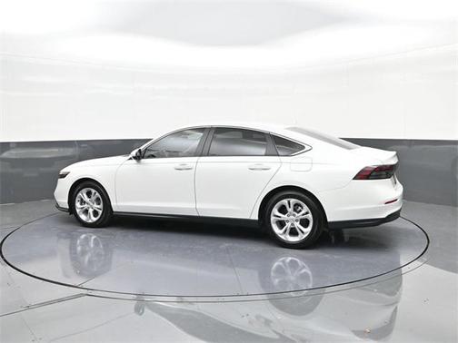 2025 Honda Accord LX 1.5T