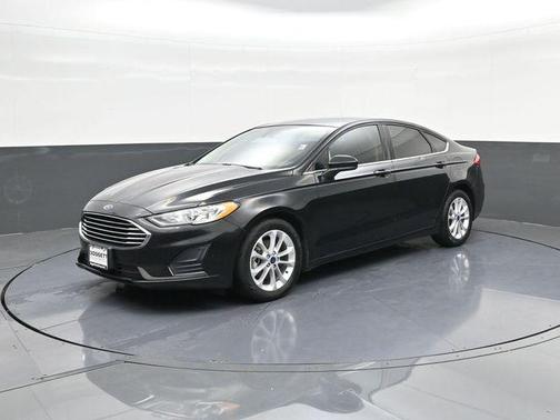 AGATE BLACK 2020 Ford Fusion SE