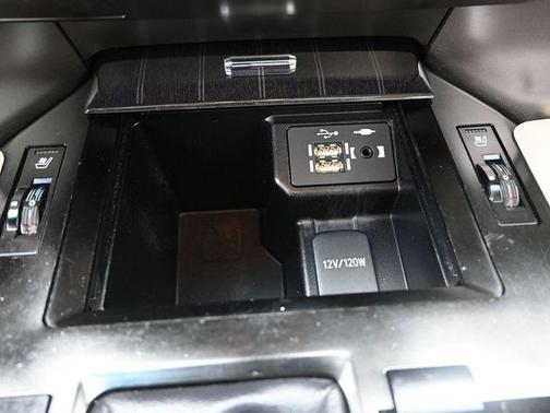 Atomic Silver 2021 Lexus GX 460 Premium