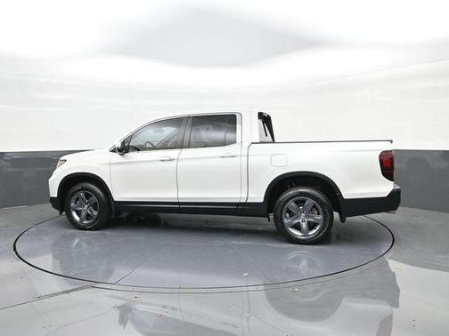 Platinum White Pearl 2023 Honda Ridgeline RTL