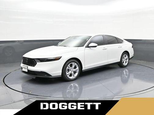 Platinum White Pearl 2025 Honda Accord LX 1.5T