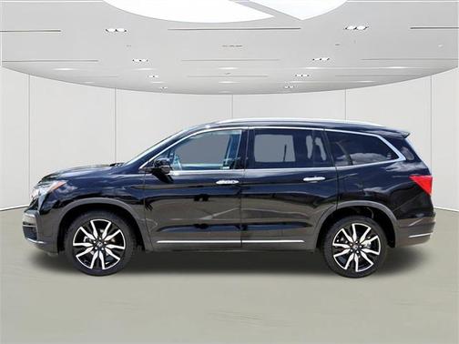 2020 Honda Pilot Touring 8-Passenger