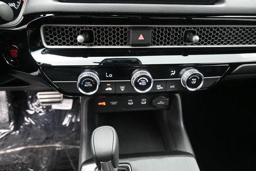 Platinum White Pearl 2026 Honda Civic Sport