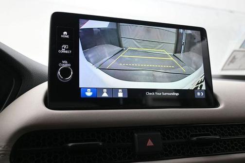Platinum White Pearl 2027 Honda HR-V LX