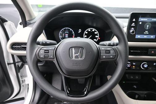 Platinum White Pearl 2027 Honda HR-V LX