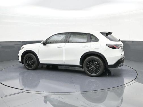 2026 Honda HR-V 2WD Sport