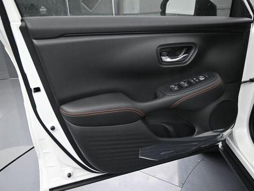 2026 Honda HR-V 2WD Sport