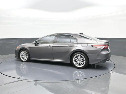 Predawn Gray Mica 2019 Toyota Camry XLE