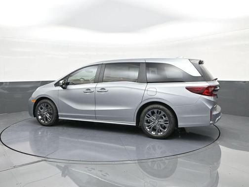 Solar Silver Metallic 2026 Honda Odyssey Touring
