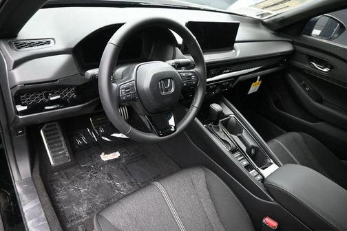 Nh-731p/Crystal Bl 2026 Honda Accord Hybrid Sport