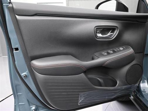 2026 Honda HR-V 2WD Sport