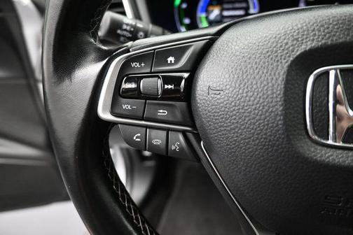 Modern Steel Metallic 2022 Honda Insight Touring